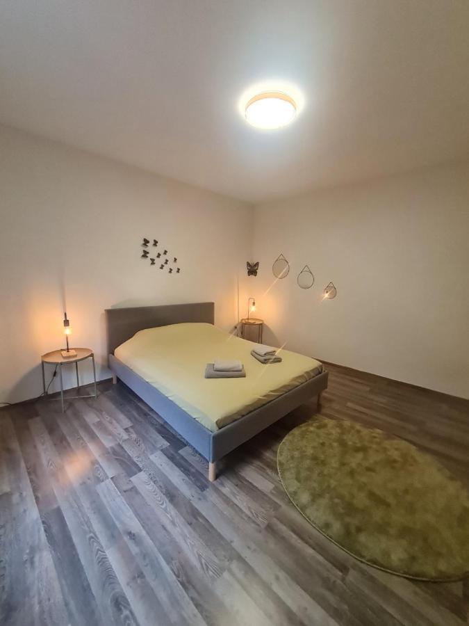 Luna Apartment